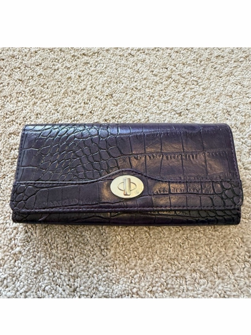 Safe Keeper Purple Compartment Clutch Wallet Textured Travel Organizer Leather?
